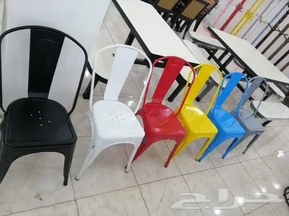كراسي حديد 0
