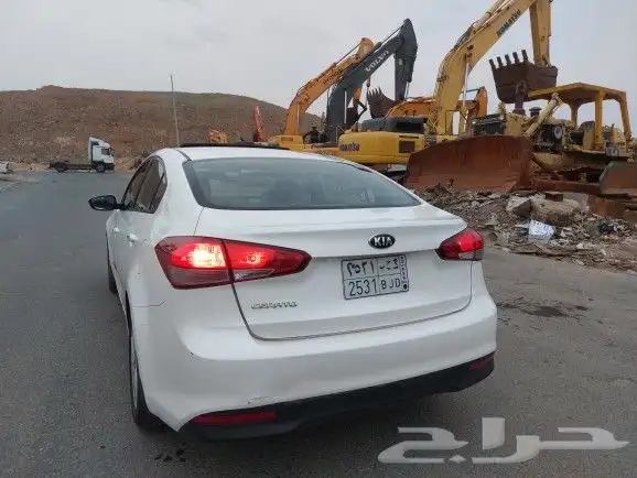 سيراتو 2017 فل كامل وكاله تم البيع تم البيع 7