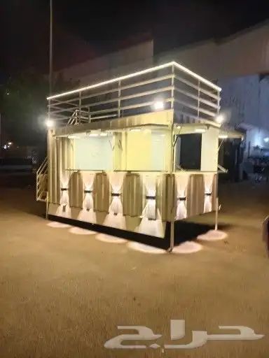 مواصفات العربه 1- مطبخ كامل مصنوع من الاستيل 2-جدران وسقف س 2