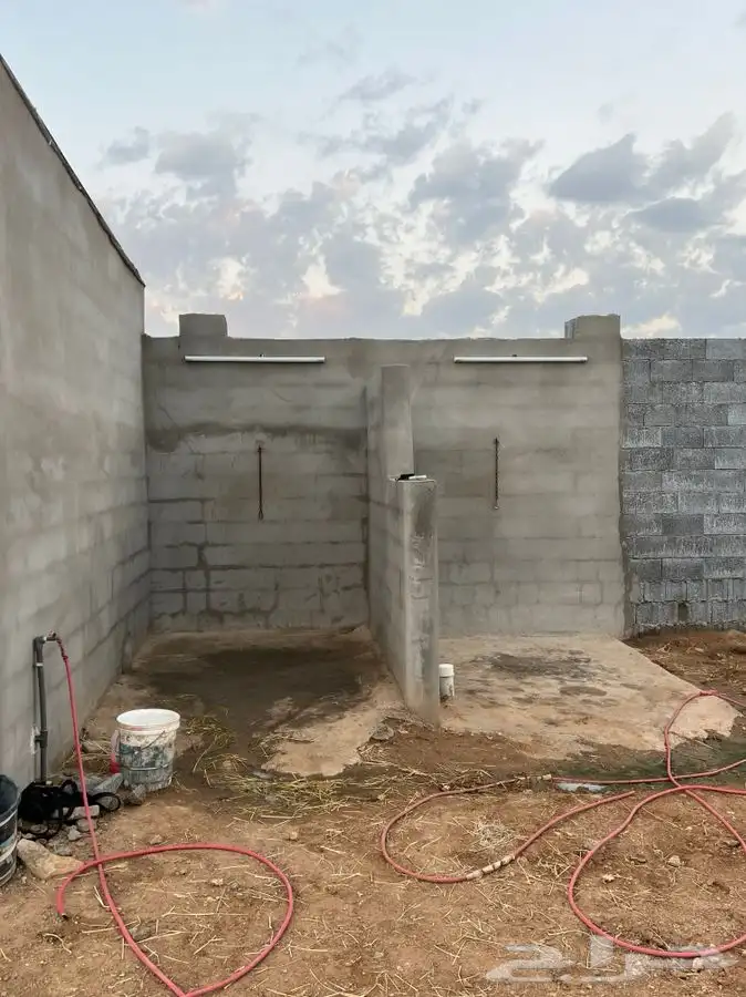 مربط خيل لخدمات الايواء 0