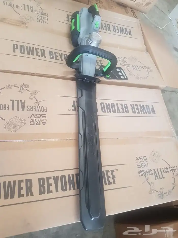 منشار تشذيب اطراف الأشجار Ego Power 7