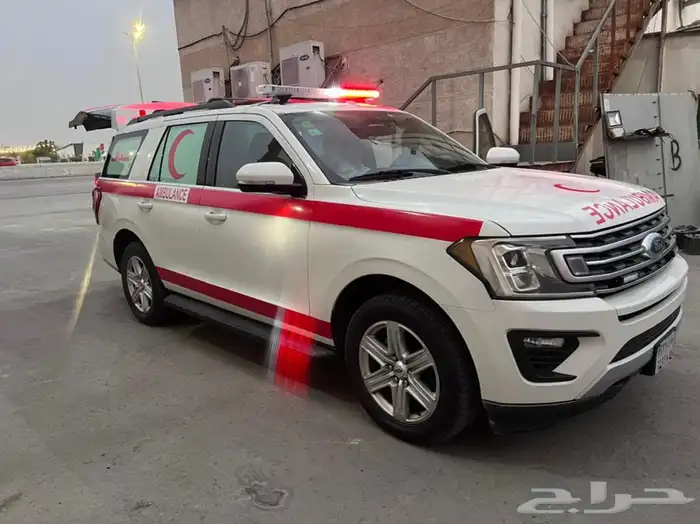للإيجار اسعافات فور باي فور ديزل وبنزين 18