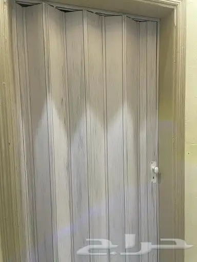 تركيب باب خشب . تركيب باب جلد . تركيب باب بلاستيك 4