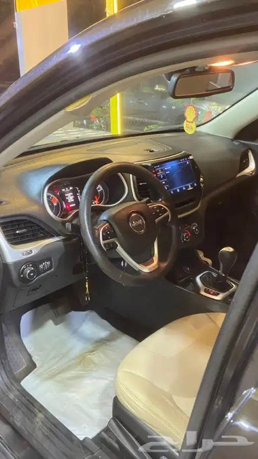 جيب شروكي تريل هوك 2016 5