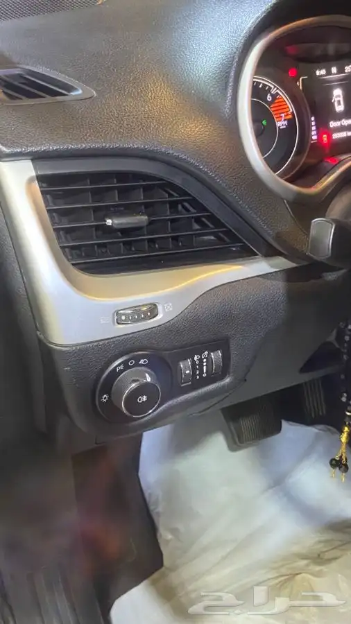 جيب شروكي تريل هوك 2016 12