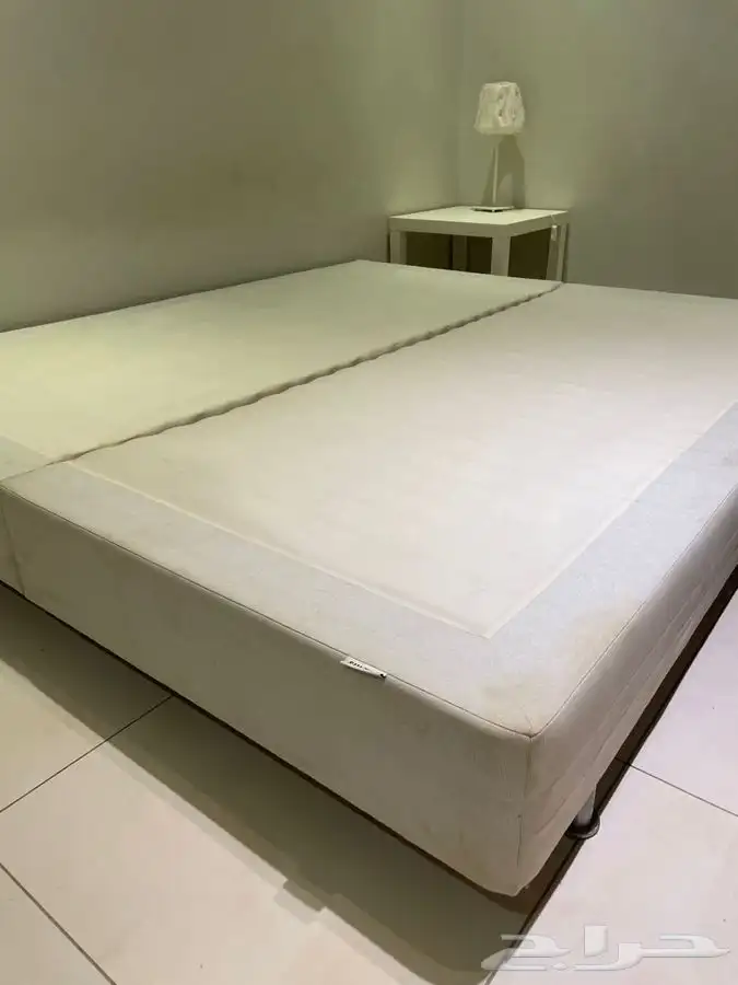 قاعدة مرتبة من ايكيا 0