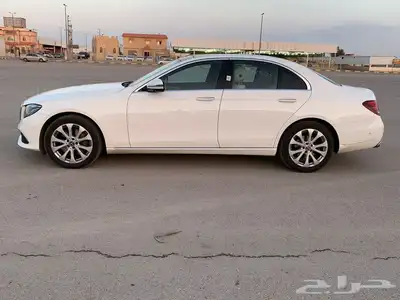 مرسيدس 300 فيئه E 4 سليندر 5