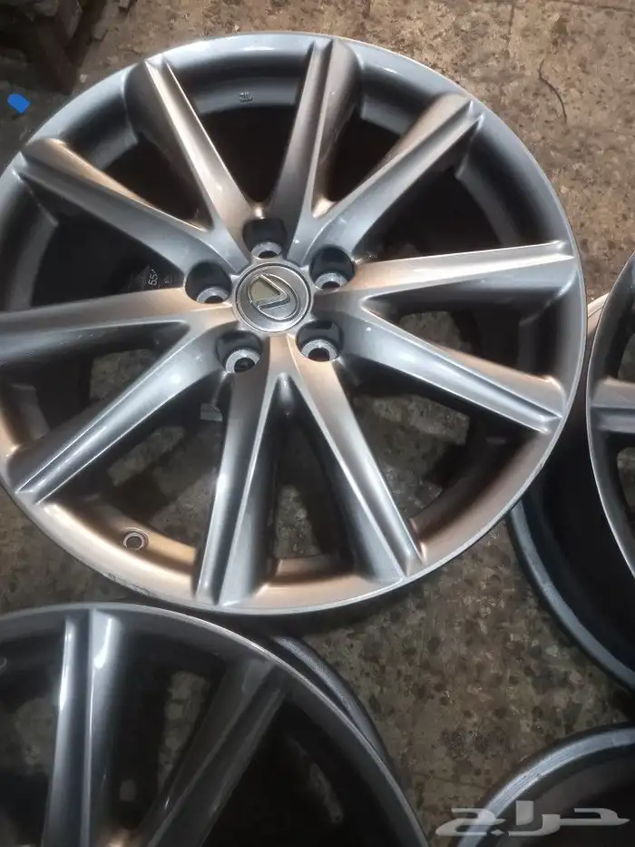 جنوط لكزس350 GS موديل 2015 مقاس19 اصلي وكاله 6