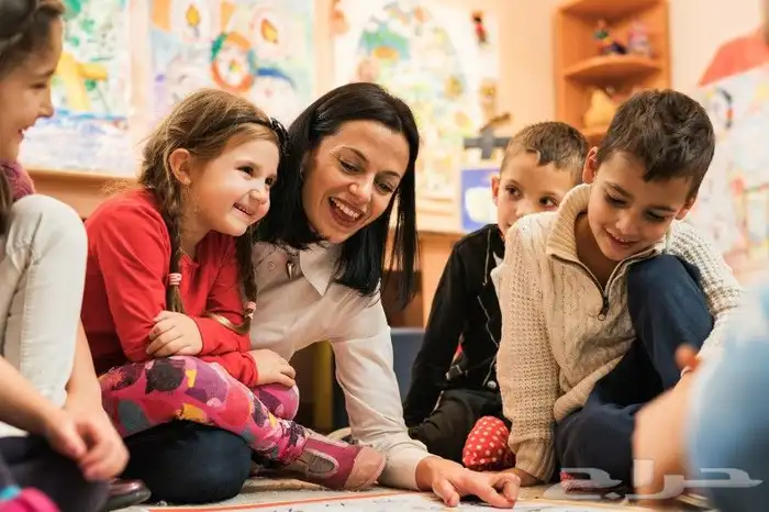 معلمة لغة انجليزي للأطفال امريكية.. حي الربيع 0