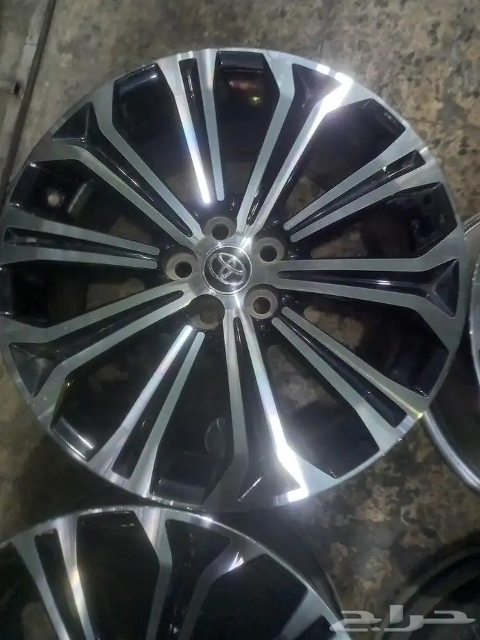 جنوط كورولا موديل 2020 مقاس17 اصلي وكاله 4