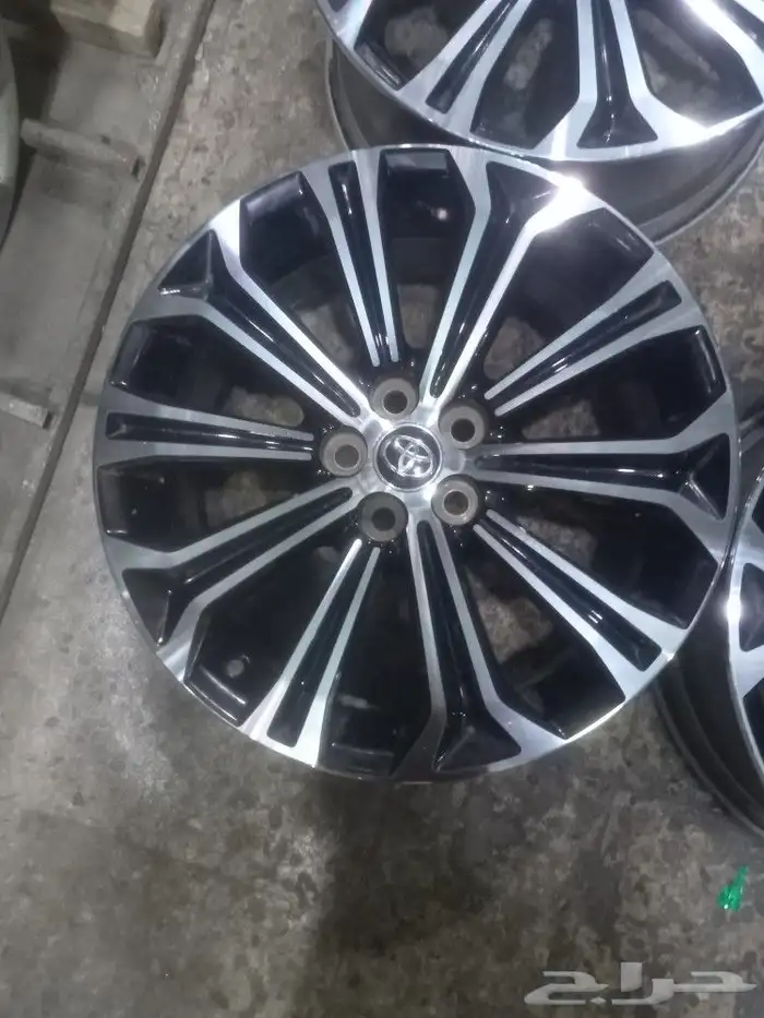 جنوط كورولا موديل 2020 مقاس17 اصلي وكاله 5