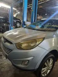 مكينة توسان كرنفال 0