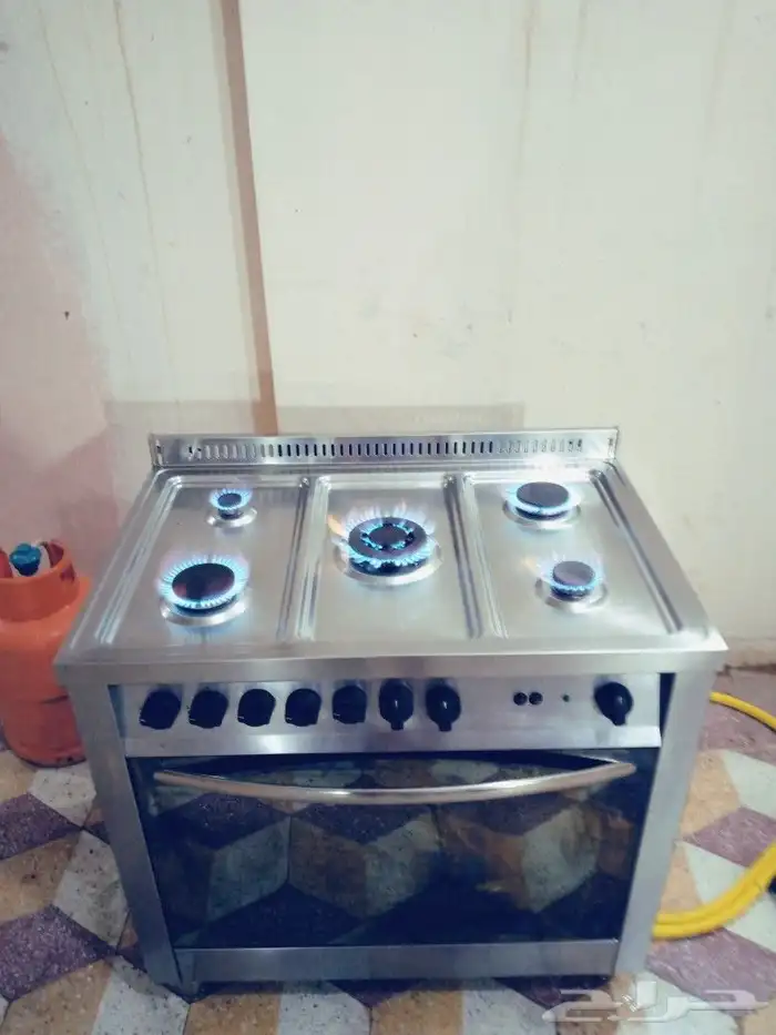 صيانه وتنظيف افران الغاز 1