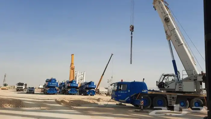 رافعات شوكية فوركلفت ومعدات ثقيلة للإيجار (جميع الأحجام) 2