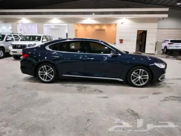 للبيع ازيرا 2018 ديزل 3