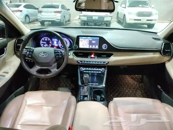 للبيع ازيرا 2018 ديزل 12