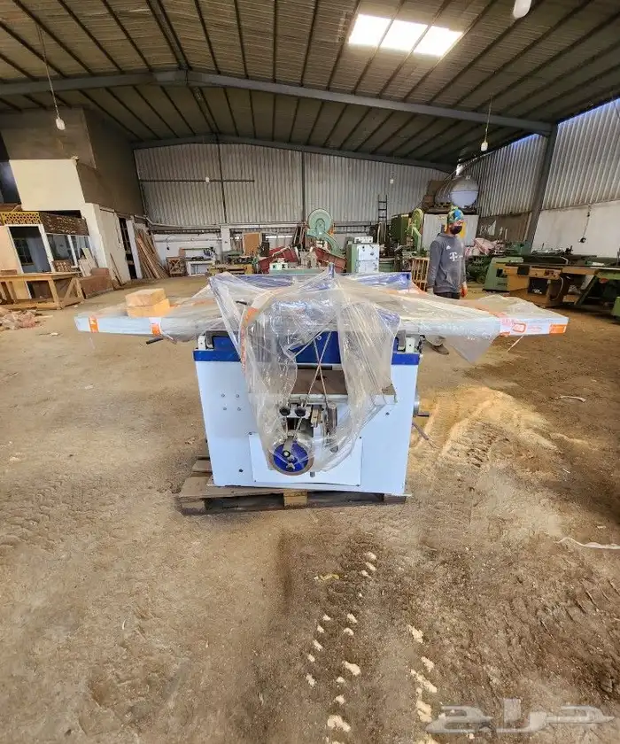 ماكينة نجارة ايطالي ثلاثية حديثة 2