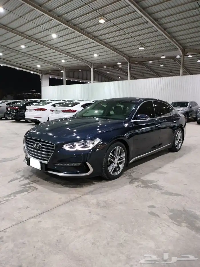 للبيع ازيرا 2018 ديزل 2