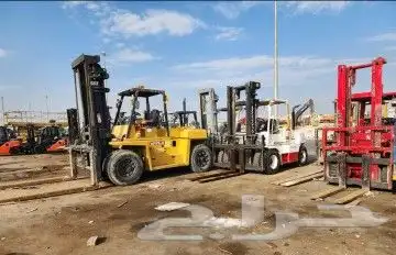 تاجير رافعات شوكية فوركلفت ومعدات ثقيله (جميع الأحجام) 1