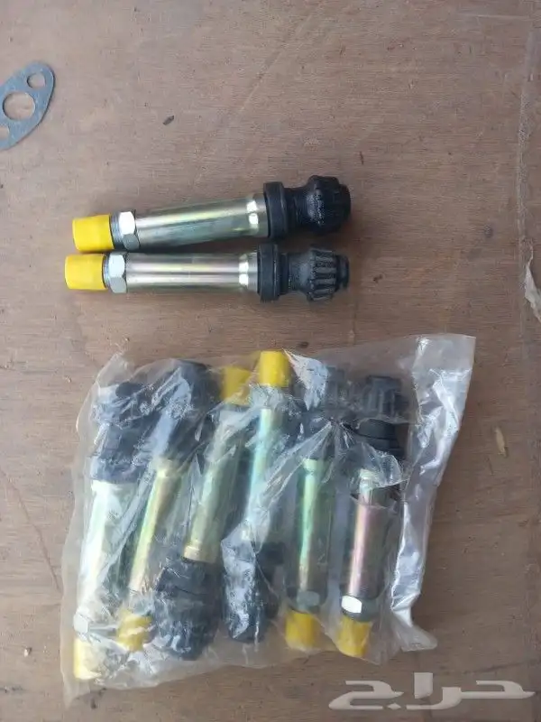 بيع قطع غيار جديد فولفو Mahle و Ks مستورد موديلات 91الي 22 16