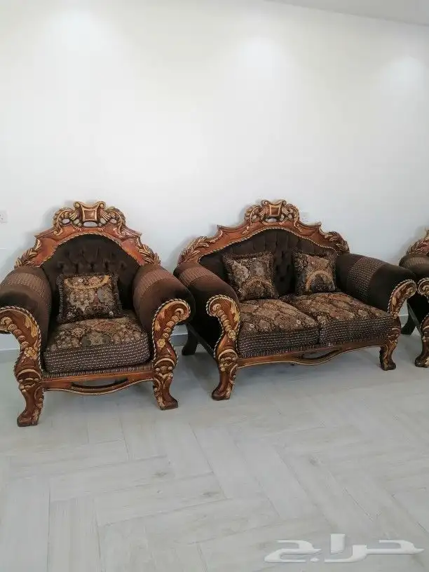 للبيع كنب 9