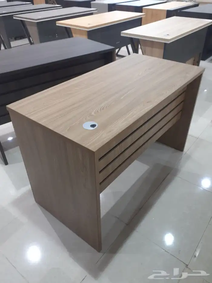 طاولات مكتبة عروض 9