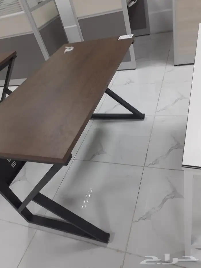 طاولات مكتبة عروض 11