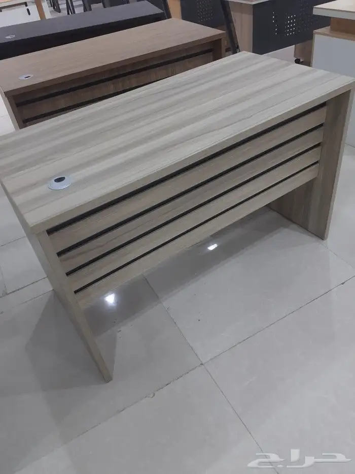 طاولات مكتبة عروض 7