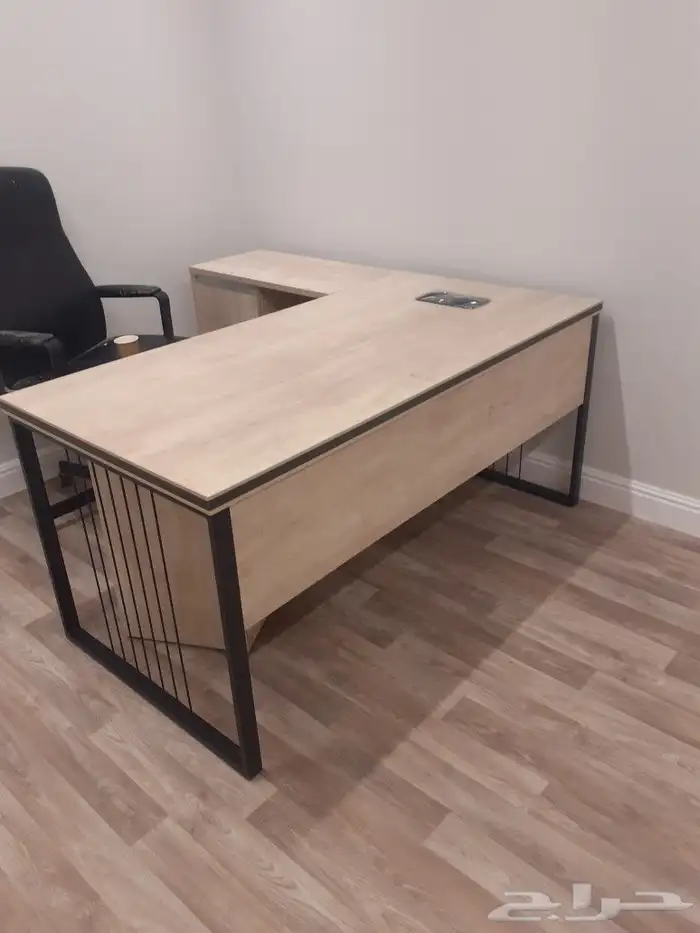 طاولات مكتبة عروض 18