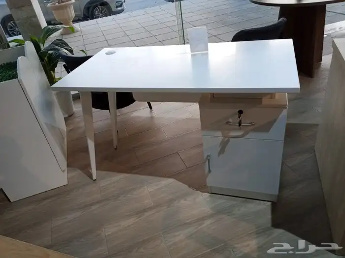 مكاتب 120 سم 1
