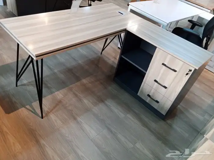 مكاتب 120 سم 3