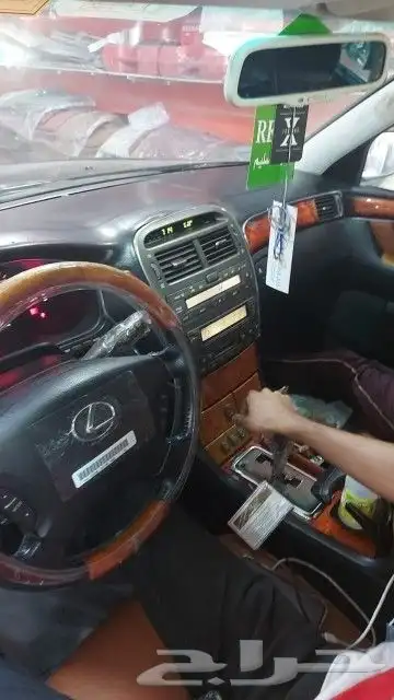 فني صيانة وإصلاح شاشات وسماعات الوكاله لكزس 21