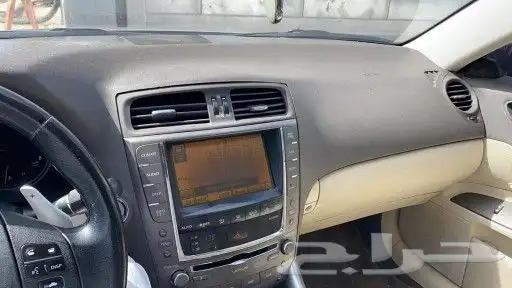 فني صيانة وإصلاح شاشات وسماعات الوكاله لكزس 1