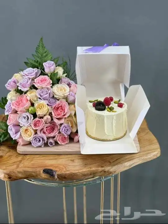 ورد احمر. عيد الحب مندوب تنسيق 0