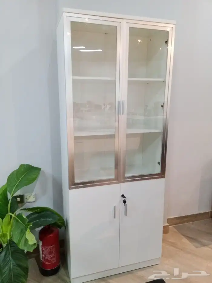 طاولات اجتماع ودواليب ملفات 4