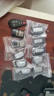 محل مفاتيح برمجه ريموتات فتح السيارات المغلقه 1