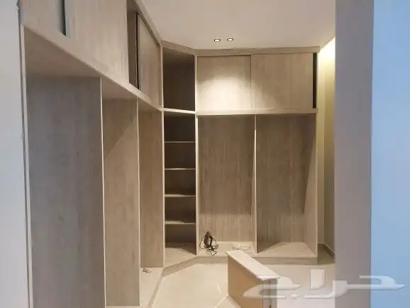 Bedroom wooden decorations. Complement the decorations store 6