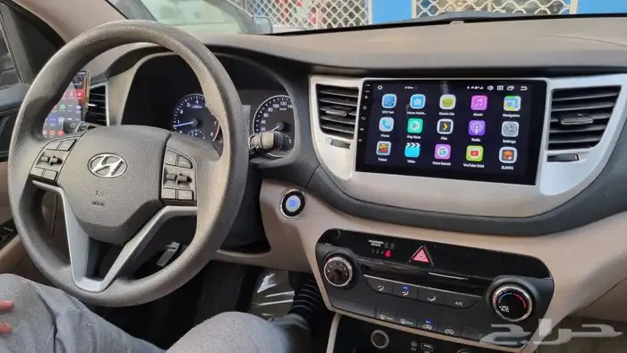 شاشة توسان 2017 مع كامره خلفيه واماميه و CarPlay 1
