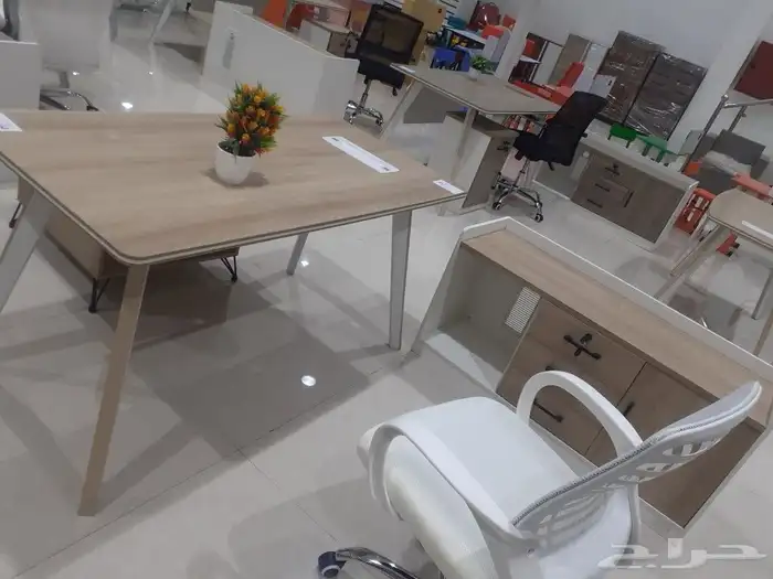 طاولات مكتبي منزلي 4