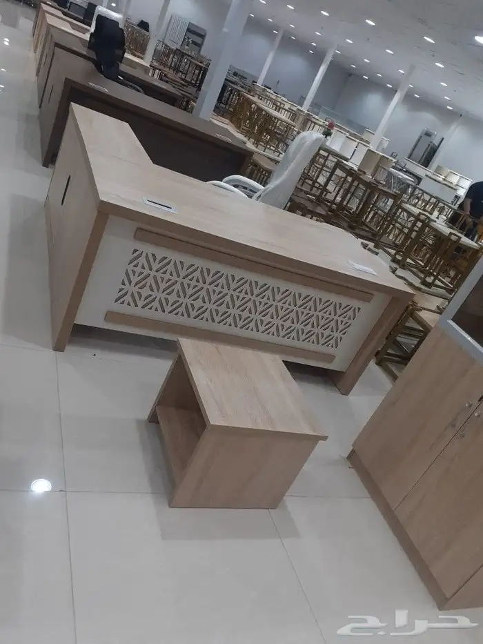 طاولات مكتبي منزلي 0