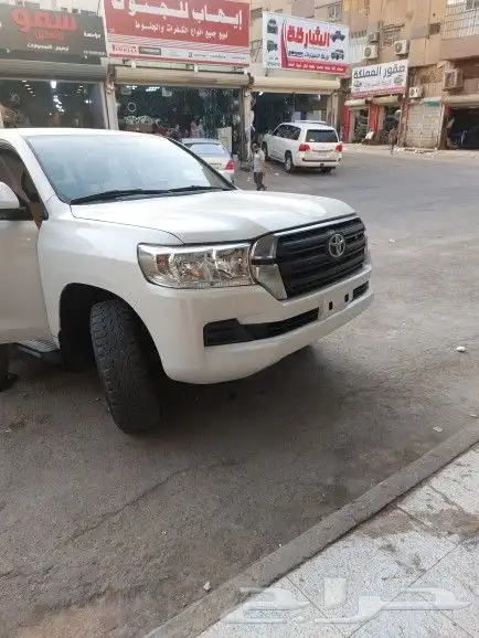 يوجد لدينا إكسسوارات جيب لاندكروزر من 2008الى 2023 13