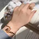 أضهري شخصيتك الجريئة و المتميزة ب سلسال تبرز حروفك. 6