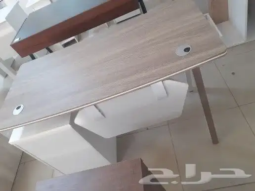 طاولات مكتبة عروض 6