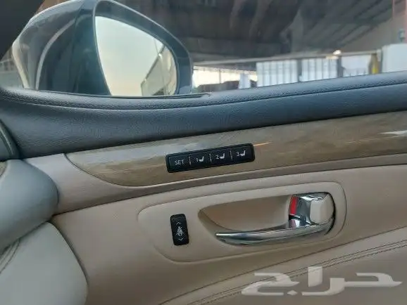 لكزس 460 LS قمة في النظافة تم البيع تم البيع 47