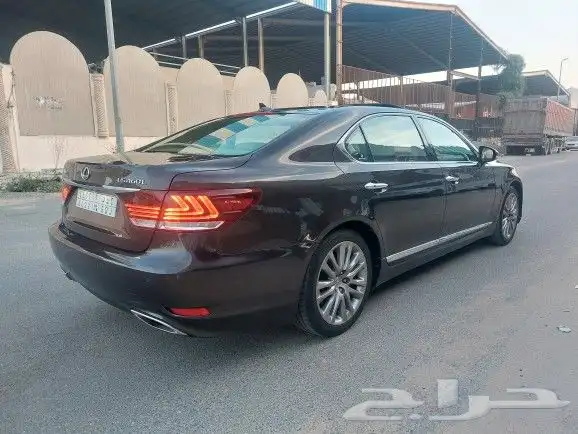 لكزس 460 LS قمة في النظافة تم البيع تم البيع 8