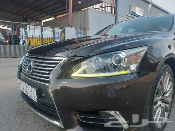 لكزس 460 LS قمة في النظافة تم البيع تم البيع 17