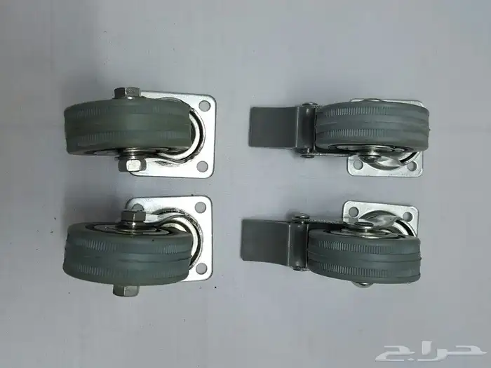 افياش قديمة إيطاليا وانجليزية وغيرها 7