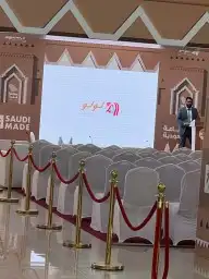 كراسيي وطاولات للايجار 1