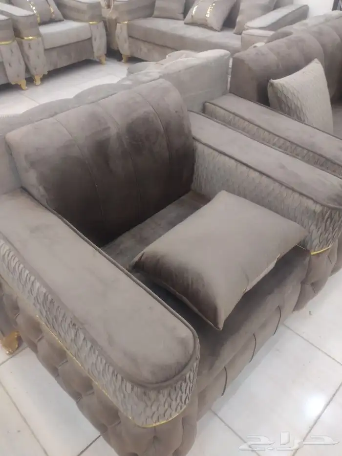 كنبات جاهز وتغير لون قماش نفس السعر1800مع التوصيل في جدة 4