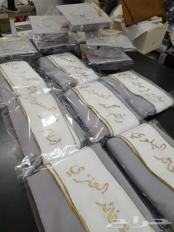 عبايات تخرج 2023 تفصيل حسب الطلب 5